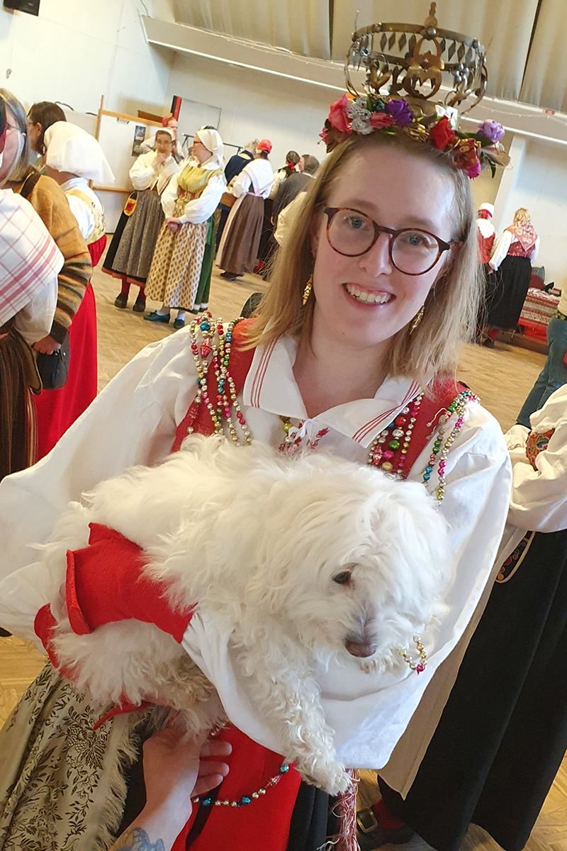 frossa-ab Bruden kopplar av