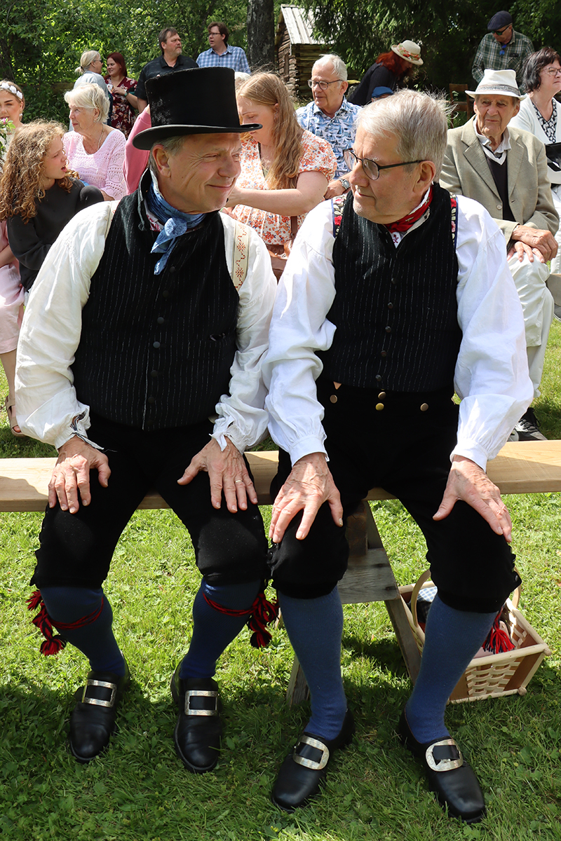 Bergsmän spekulerar ...